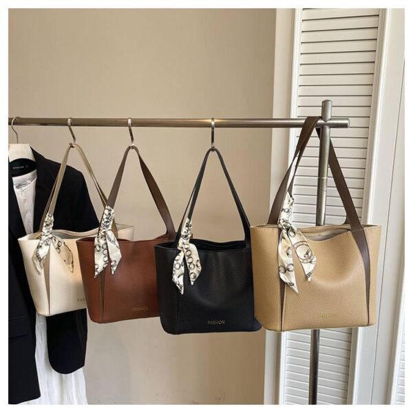 FASHION Tote bags